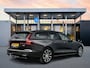 Volvo V60 T6 Recharge Ultra Dark | 18" | Trekhaak | Panoramadak | Head-Up | Full LED | Harman Kardon | Elektr. verst. Stoelen |