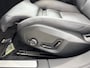 Volvo V60 T6 Recharge Ultra Dark | 18" | Trekhaak | Panoramadak | Head-Up | Full LED | Harman Kardon | Elektr. verst. Stoelen |