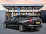 Volvo V60 T6 Recharge Ultra Dark | 18" | Trekhaak | Panoramadak | Head-Up | Full LED | Harman Kardon | Elektr. verst. Stoelen |