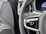 Volvo V60 T6 Recharge Ultra Dark | 18" | Trekhaak | Panoramadak | Head-Up | Full LED | Harman Kardon | Elektr. verst. Stoelen |