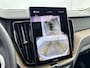 Volvo XC60 T6 Recharge Plus Dark | Facelift | 19" Allseason | Panoramadak | Trekhaak | Head-Up | 360 Camera | Elektr. verst. Stoelen | Harman Kardon |