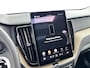 Volvo XC60 T6 Recharge Plus Dark | Facelift | 19" Allseason | Panoramadak | Trekhaak | Head-Up | 360 Camera | Elektr. verst. Stoelen | Harman Kardon |