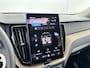 Volvo XC60 T6 Recharge Plus Dark | Facelift | 19" Allseason | Panoramadak | Trekhaak | Head-Up | 360 Camera | Elektr. verst. Stoelen | Harman Kardon |
