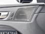 Volvo XC60 T6 Recharge Plus Dark | Facelift | 19" Allseason | Panoramadak | Trekhaak | Head-Up | 360 Camera | Elektr. verst. Stoelen | Harman Kardon |