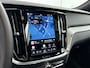 Volvo V60 T8 Recharge Ultra Dark | 19" | Panoramadak | Elektr. verst. Sportstoelen | Head-Up | 360 Camera | Full LED | Harman Kardon | Stoel/Stuur/Achterbankverwarming