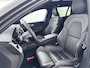 Volvo V60 T8 Recharge Ultra Dark | 19" | Panoramadak | Elektr. verst. Sportstoelen | Head-Up | 360 Camera | Full LED | Harman Kardon | Stoel/Stuur/Achterbankverwarming