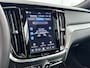 Volvo V60 T8 Recharge Ultra Dark | 19" | Panoramadak | Elektr. verst. Sportstoelen | Head-Up | 360 Camera | Full LED | Harman Kardon | Stoel/Stuur/Achterbankverwarming