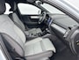 Volvo XC40 B4 Plus Dark | 19" Allseason | Trekhaak | Harman Kardon | Elektr. verst. Stoelen | Stoel/Stuurverwarming | Adaptieve Cruise | BLIS