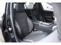 Mercedes-Benz C-klasse 300 e AMG | Pano | 360 | Trekhaak | Air balance pakket | Stoelkoeling | Stoelverwarming achter | Adaptive c