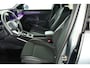 Volkswagen T-Roc 1.5 eTSI R-Line / LED / ACC / CarPlay / Cam / Blind spot