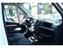 Peugeot Boxer 330 2.0 BlueHDI L2H2 Pro Navigatie / Camera / Trekhaak / PDC / Airco