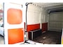 Peugeot Boxer 330 2.0 BlueHDI L2H2 Pro Navigatie / Camera / Trekhaak / PDC / Airco