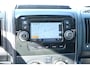 Peugeot Boxer 330 2.0 BlueHDI L2H2 Pro Navigatie / Camera / Trekhaak / PDC / Airco
