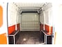 Peugeot Boxer 330 2.0 BlueHDI L2H2 Pro Navigatie / Camera / Trekhaak / PDC / Airco