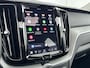 Volvo XC60 T6 Recharge Ultra Dark | 20" Allseason | Luchtvering | 360 Camera | Trekhaak | Head-Up | Panoramadak | Harman Kardon | Elektr. verst. Stoelen