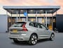 Volvo XC60 T6 Recharge Ultra Dark | 20" Allseason | Luchtvering | 360 Camera | Trekhaak | Head-Up | Panoramadak | Harman Kardon | Elektr. verst. Stoelen