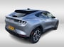 Ford Mustang Mach-E Extended First Edition AWD 98 kWh / Panoramadak / Camera / Leder / 19'' / B&O / Keyless / DAB / Dodehoek / ACC / Navigatie / Sfeerverlichting / Stoelverwarming