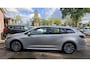 Toyota Corolla Touring Sports 2.0 Hybrid First Edition. 2 liter! Dealer onderhouden, camera, cruise, navi, trekhaak, led