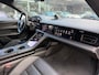 Porsche Taycan Turbo 93 kWh / Panoramadak / 360Camera / Head-up / Burmester / Luchtvering / 20'' / InnoDrive / Sportchrono+Design / Keyless / Adaptieve Stoelen / Dodehoek / DAB / Warmtepomp