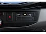 Volkswagen Transporter 2.0 TDI L2H1 Bulli Virtual, Adaptieve Cruise, Camera, Carplay, LED, 150pk, Stoelverwarming, Multimedia, Sensoren, Trekhaak, Uniek!