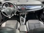 Alfa Romeo Giulietta 1.4 T DISTINCTIVE | PANODAK | 18' VELG!
