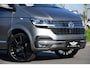 Volkswagen Transporter 2.0 TDI L2H1 30 DC Caravelle Virtual, Adaptieve Cruise, Camera, 2 x Electrische deur, 199pk, LED, Leder, Clima, Stoelverwarming, Carplay, Automaat, Uniek!