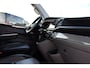 Volkswagen Transporter 2.0 TDI L2H1 30 DC Caravelle Virtual, Adaptieve Cruise, Camera, 2 x Electrische deur, 199pk, LED, Leder, Clima, Stoelverwarming, Carplay, Automaat, Uniek!