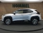 Toyota Yaris Cross 1.5 Hybrid 115 Business Plus - 17 INCH LICHT METALEN VELGEN - NAVIGATIE - CAMERA - PARKEERSENSOREN VOOR/ ACHTER - CLIMATE CONTROL - ARMSTEUN VOOR - KEYLESS ENTRY/ START - PASSAGIERSSTOEL IN HOOGTE VERSTELBAAR