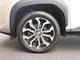Toyota Yaris Cross 1.5 Hybrid 115 Business Plus - 17 INCH LICHT METALEN VELGEN - NAVIGATIE - CAMERA - PARKEERSENSOREN VOOR/ ACHTER - CLIMATE CONTROL - ARMSTEUN VOOR - KEYLESS ENTRY/ START - PASSAGIERSSTOEL IN HOOGTE VERSTELBAAR