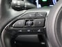 Toyota Yaris Cross 1.5 Hybrid 115 Business Plus - 17 INCH LICHT METALEN VELGEN - NAVIGATIE - CAMERA - PARKEERSENSOREN VOOR/ ACHTER - CLIMATE CONTROL - ARMSTEUN VOOR - KEYLESS ENTRY/ START - PASSAGIERSSTOEL IN HOOGTE VERSTELBAAR