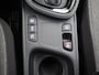 Toyota Yaris Cross 1.5 Hybrid 115 Business Plus - 17 INCH LICHT METALEN VELGEN - NAVIGATIE - CAMERA - PARKEERSENSOREN VOOR/ ACHTER - CLIMATE CONTROL - ARMSTEUN VOOR - KEYLESS ENTRY/ START - PASSAGIERSSTOEL IN HOOGTE VERSTELBAAR