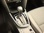 Toyota Yaris Cross 1.5 Hybrid 115 Business Plus - 17 INCH LICHT METALEN VELGEN - NAVIGATIE - CAMERA - PARKEERSENSOREN VOOR/ ACHTER - CLIMATE CONTROL - ARMSTEUN VOOR - KEYLESS ENTRY/ START - PASSAGIERSSTOEL IN HOOGTE VERSTELBAAR