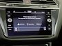 Volkswagen Tiguan 1.4 TSI eHybrid Elegance | SoH 100% | Panoramadak | Trekhaak | Achteruitrijcamera | Matrix LED verlichting | Keyless | Adaptieve cruise control | Stoel- en stuurwielverwarming | Elektrische kofferklep |