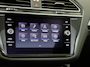 Volkswagen Tiguan 1.4 TSI eHybrid Elegance | SoH 100% | Panoramadak | Trekhaak | Achteruitrijcamera | Matrix LED verlichting | Keyless | Adaptieve cruise control | Stoel- en stuurwielverwarming | Elektrische kofferklep |