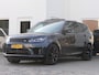 Land Rover Range Rover Sport 3.0 P400 HST | Carbon | Alcantara hemel | Meridian | Panoramadak | Head-up display | Adapative Cruise Control | Dodehoek detectie | Trekhaak | Luchtvering | Apple-/Android Carplay | Stoelventilatie