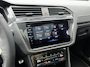 Volkswagen Tiguan 1.4 TSI eHybrid R-Line Business+ - Pano - Discover Pro - 20".