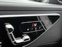 Mercedes-Benz C-klasse 300 e Business Solution AMG AMG Line | Night Pakket | Panoramadak | Parkeerpakket met 360°-camera | Alarm | Sfeerverlichting | Digital Licht. Inclusief 24 maanden MB Certified garantie voor Europa.
