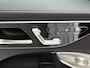 Mercedes-Benz C-klasse 300 e Business Solution AMG AMG Line | Night Pakket | Panoramadak | Parkeerpakket met 360°-camera | Alarm | Sfeerverlichting | Digital Licht. Inclusief 24 maanden MB Certified garantie voor Europa.