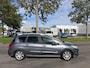 Peugeot 308 SW 1.6 VTi Millesim 200 120 PK. Fijn rijdende auto van de tweede eigenaar !!! Alle keuringen toegestaan !!