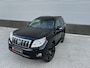 Toyota Land Cruiser 3.0 D F VX High Roof Blind Van/autom/parking-sensoren/clima-control/lm-velgen/dealer-onderh/trekhaak/bomvol