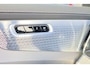 Volvo XC90 T8 Recharge AWD Ultra Black Ed. Exec. - Luchtvering - Panorama/schuifdak - IntelliSafe Assist & Surround - 360º Camera - Bowers & Wilkins audio - Adaptieve LED koplampen - Verwarmde voorstoelen, stuur & achterbank - Parkeersensoren voor & achter - Elektr. bedienb. voorstoelen met geheugen - Geventileerde voorstoelen - Head up display - Draadloze tel. lader - Extra getint glas - 22' LMV