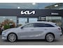 Kia Ceed Sportswagon 1.0 T-GDi MHEV Design Edition | Apple Carplay & Android Auto | Adaptive Cruise | Elektrische Achterklep | Navigatie | 18" GT velgen Tot 10j. Kia garantie |