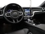 Volvo V60 T6 PLUG-IN HYBRID PLUS DARK 19INCH HARMAN KARDON SCHUIFDAK