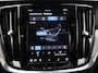 Volvo V60 T6 PLUG-IN HYBRID PLUS DARK 19INCH HARMAN KARDON SCHUIFDAK