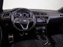 Volkswagen Tiguan 1.5 TSI R-Line Business+ | Panoramadak | Matrix lampen | Dodehoek Detectie | Keyless | Winterpakket | Zwenkbare Trekhaak | Achteruitrijcamera |