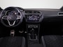 Volkswagen Tiguan 1.5 TSI R-Line Business+ | Panoramadak | Matrix lampen | Dodehoek Detectie | Keyless | Winterpakket | Zwenkbare Trekhaak | Achteruitrijcamera |