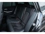 BMW 3-Serie Touring 320e PANORAMADAK TREKHAAK ADAPTIVE CRUISE CARPLAY