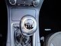 Mercedes-Benz B-klasse 180 Ambition Trekhaak | Camera | Airco | Cruise | Navi | PDC v+a | Bi-xenon | NAP.