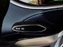 Voyah Free Flagship Edition 4WD 106 kWh | Panoramadak | Luchtvering | 360° camera | Massage stoelen | Dynaudio | Adaptieve cruise control | Smartphone integratie | Keyless entry | Elektrische achterklep