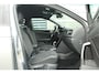 Volkswagen T-Roc 1.5 TSI 150pk DSG R-Line | LED Matrix | Achteruitrijcamera | Adaptieve Cruise Control | App Connect
